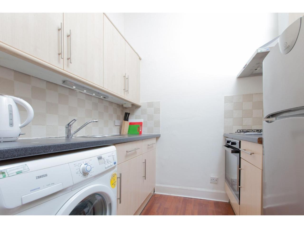 Homely Tenement For 2 Near Botanic Gardens Edinburg Exteriör bild