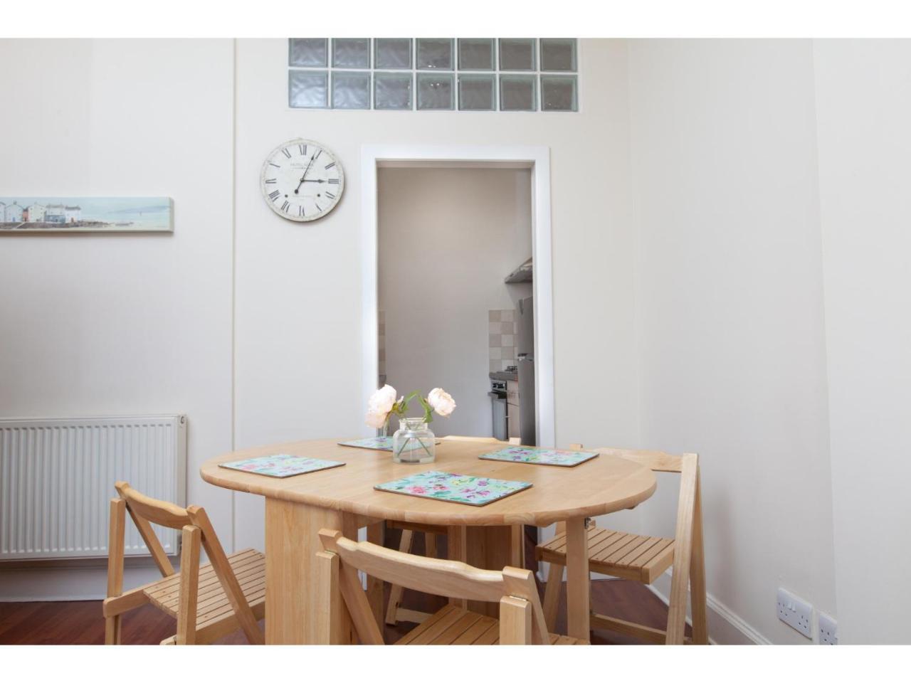 Homely Tenement For 2 Near Botanic Gardens Edinburg Exteriör bild